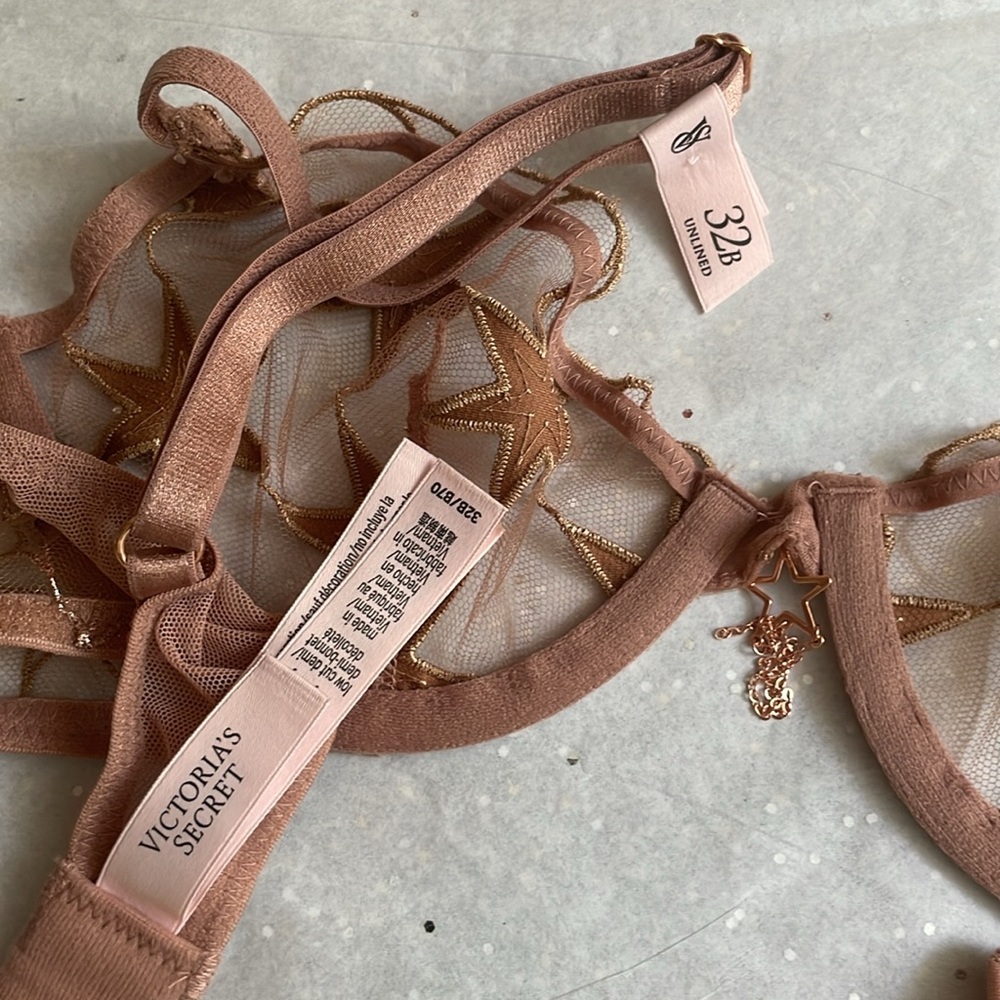 NWOT bra - Picture 7 of 8